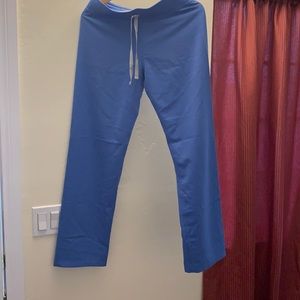 Figs Livingston scrubs bottoms